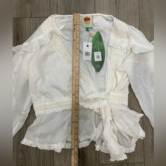 NWT FARM Rio Off-White‎ V Neckline Waist Tie Blouse Size XL - Picture 8 of 11